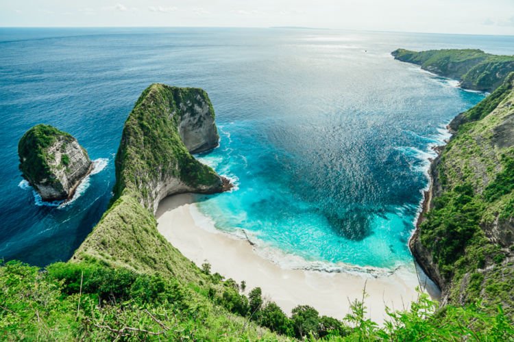 7 Destinasi Ini Cocok Banget Kamu Kunjungi Sebelum Bulan Puasa Tiba. Yuk Liburan ke Sana!