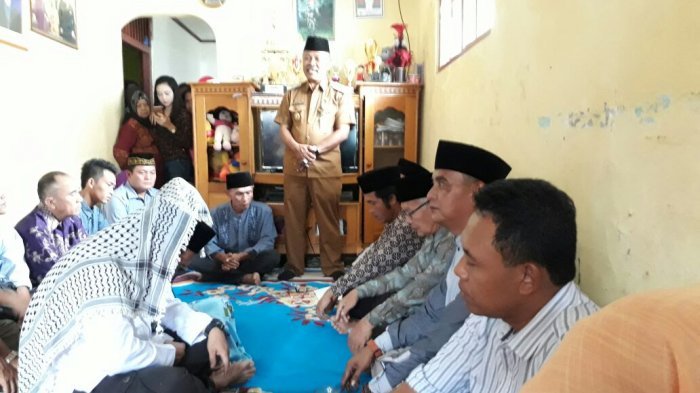 Dapat Tawaran Kerja dan Difasilitasi Pernikahannya, Pasangan yang Dituduh Mesum Ini Resmi Menikah