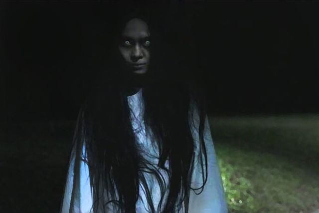 5 Kisah di Balik Lagu-Lagu Pemanggil Setan dalam Sinema Horor Indonesia. Nggak Semuanya Berbau Mistis