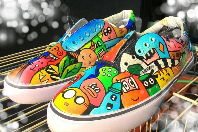 5 Usaha Kreatif Ini Cocok Untukmu yang Hobi Banget Menggambar. Lumayan Buat Nambah Uang Saku, 'Kan?