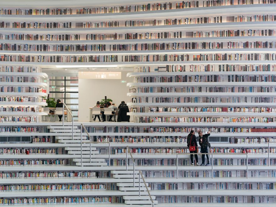 Perpustakaan Paling Keren Se-Dunia Dibangun di China. Ada 1,2 Juta Buku di Sana!