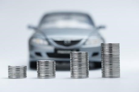 Mengapa Harga Mobil di Akhir Tahun Cenderung Menurun?
