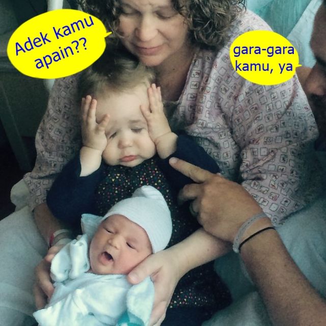 Suka Ketawa Sendiri Deh Kalau Ingat Drama Kakak-Adik Ini. Meski Cemburuan, Kamu Tetap Penyayang