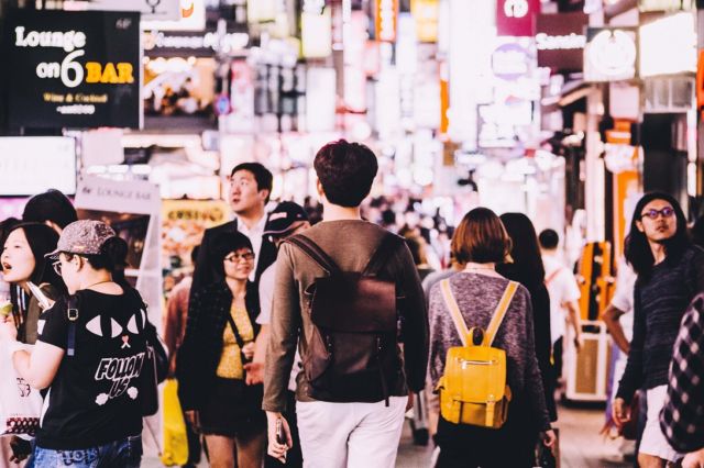 7+ Suka Duka Kamu yang Tinggal di Ibukota. Sulit tapi Membuat Mentalmu Sekuat Baja