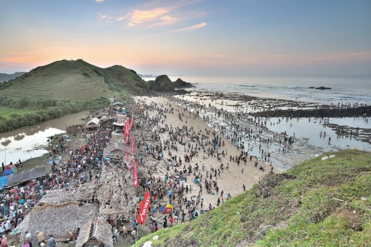 Catat, 10 Festival Wisata dan Budaya yang Nggak Boleh Kamu Lewatkan di Tahun 2018!