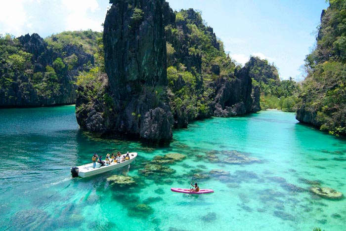 15 Trip yang Sebaiknya Kamu Lakukan di Usia 20 Tahunan. Mumpung Masih Berjiwa Muda!
