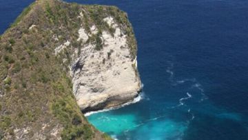Pesona Pantai Kelingking