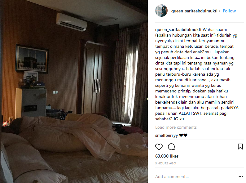 Unggah Potret Suaminya yang Pulang dan Tidur di Rumah, Sarita Abdul Mukti Tuai Pujian dari Warganet 9 Unggah Potret Suaminya yang Pulang dan Tidur di Rumah, Sarita Abdul Mukti Tuai Pujian dari Warganet
