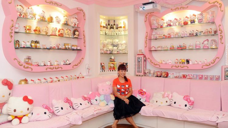 Rumah Tema Hello Kitty Dari Hiasan Sampai Furniture Serba  