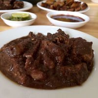 Lomok-Lomok