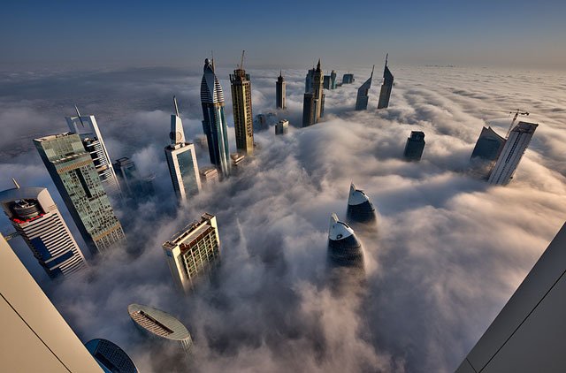 10 Foto 'Kota di Atas Awan' Dubai Ini Sangat Menakjubkan. Jadi Mupeng Liburan ke Sana!