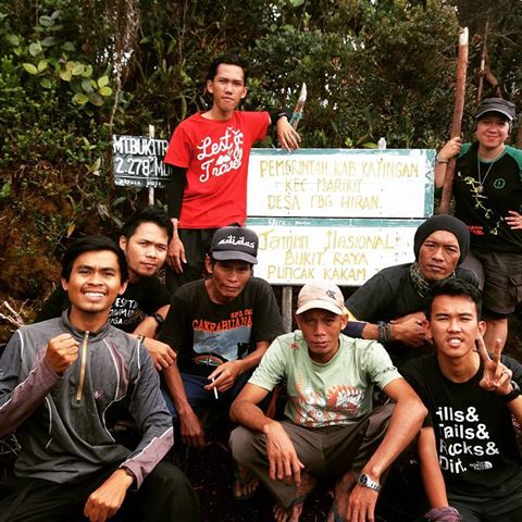 Kami semua bersaudara!!!