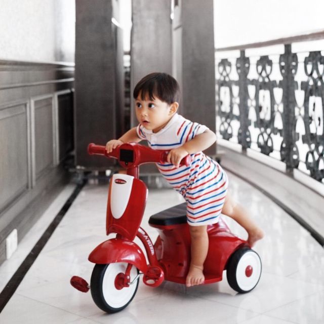 Sudah Ngebet Momong Bayi? Simak Dulu Deretan Anak Selebritas yang Lucunya Kebangetan Ini, Yuk!