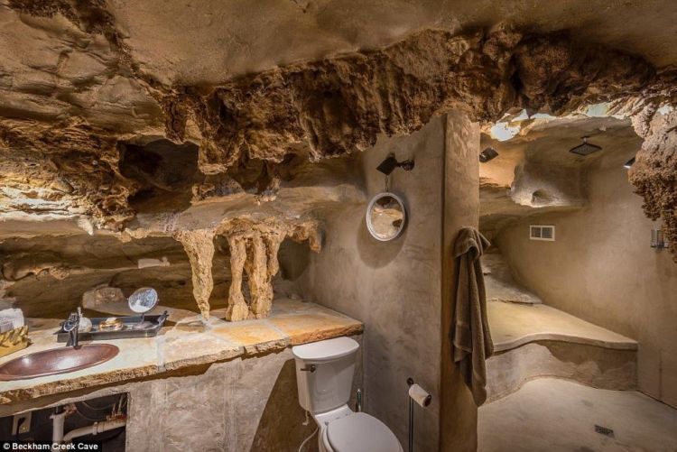 10 Hotel dengan Kamar Mandi Paling Seksi di Dunia. Jadi Bikin Pengen Menginap di Sana!
