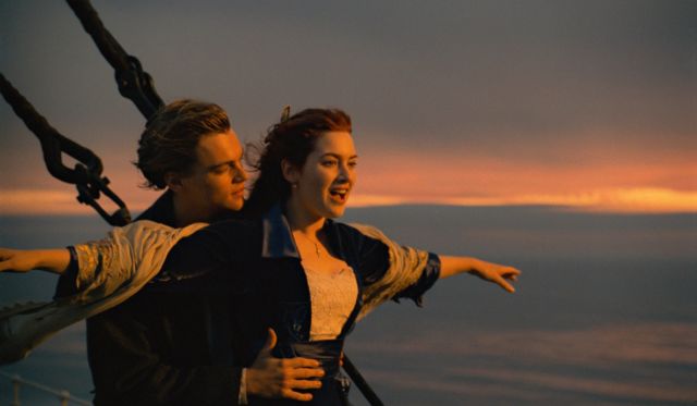 10 Pasangan Artis dalam Film Ini Sukses Bikin Baper Penggemarnya. Tenang, Itu Cuma Tuntutan Peran kok 21 10 Pasangan Artis dalam Film Ini Sukses Bikin Baper Penggemarnya. Tenang, Itu Cuma Tuntutan Peran kok