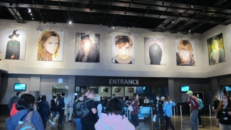 Menyusuri Jejak Sihir Harry Potter di Inggris