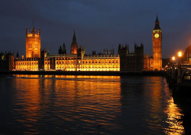 Malam di Westminster Palace