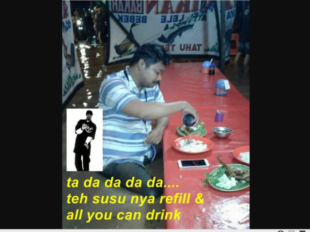 Masih Hangat, Foto Ipunk Makan Pecel Lele Saat Banjir Jakarta Dibikin Meme. Duh, Kreatif Abis!