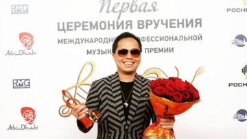 Tanpa Banyak Gimmick, Sandhy Sandoro Raih Prestasi Gemilang di Ajang Penghargaan Musik Internasional