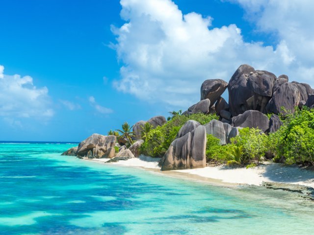 Ini 10 Destinasi Wisata Dunia yang Harus Kamu Kunjungi Sebelum Lenyap dari Muka Bumi!