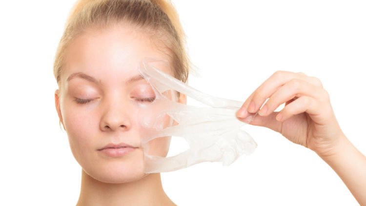 Peel-off Mask dan Pore Pack: Bikin Komedo Tambah Banyak?