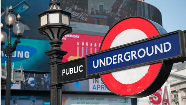 Lambang London Tube