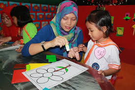 ingin menemani anak sekolah
