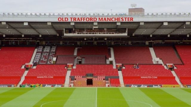 Dari A Sampai Z, Inilah Alasan Kenapa Kamu Harus Traveling ke Britain! 15 Old Trafford Stadium