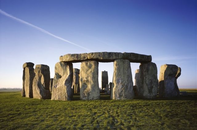 Jangan Cuma Mimpi Menyebrangi The Abbey Road, Ayo Mulai Wujudkan Impianmu! 4 Stonehenge