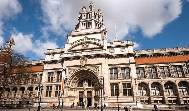 Victoria & Albert Museum