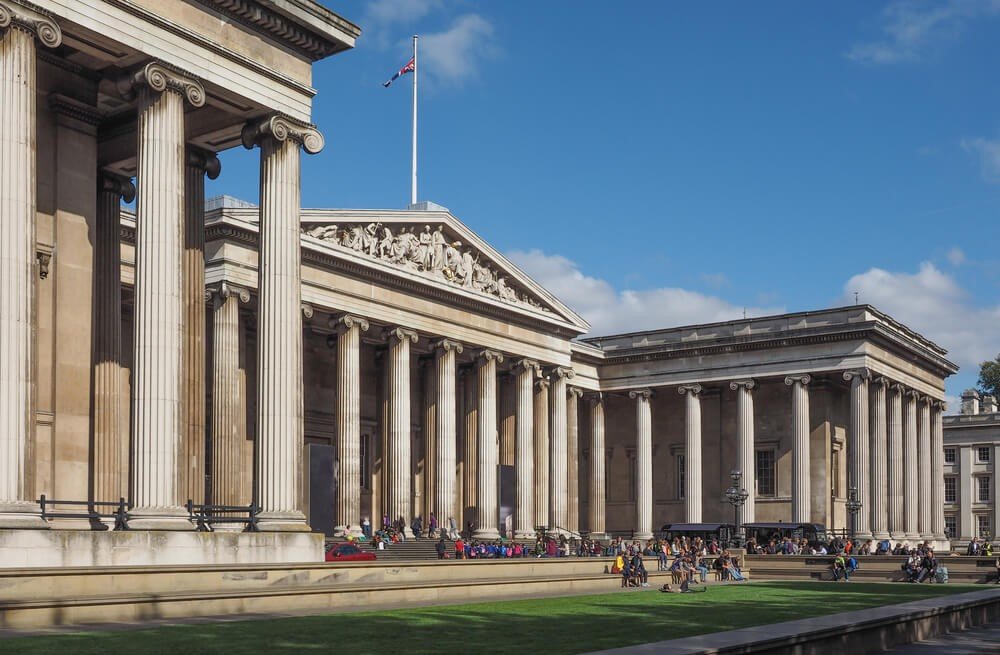 Keliling Dunia Dalam Satu Atap Rumah di Museum British, London.