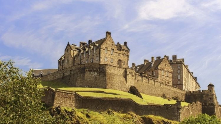 Edinburgh 'Kota Tua' yang Tidak Akan Terlupakan Saat Berlibur ke Skotlandia