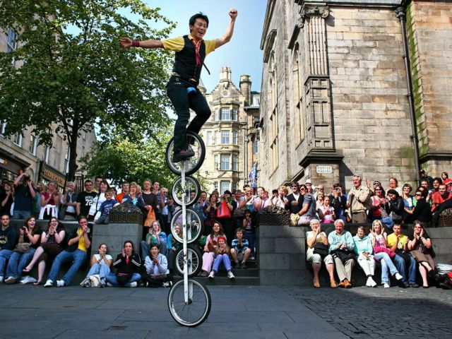 Street Performance di Edinburgh Festival Fringe