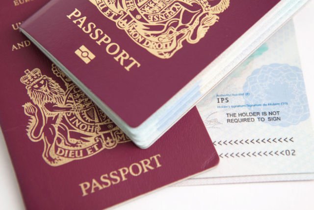 Jangan Cuma Mimpi Menyebrangi The Abbey Road, Ayo Mulai Wujudkan Impianmu! 9 British Passport