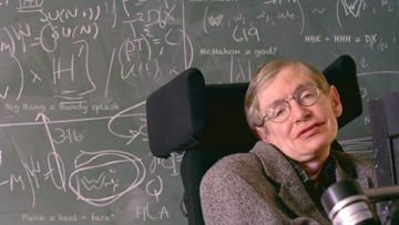 Ilmuwan Ternama Stephen Hawking Meninggal. Ini Kontribusinya yang Mungkin Kamu Cuma Tahu dari Film