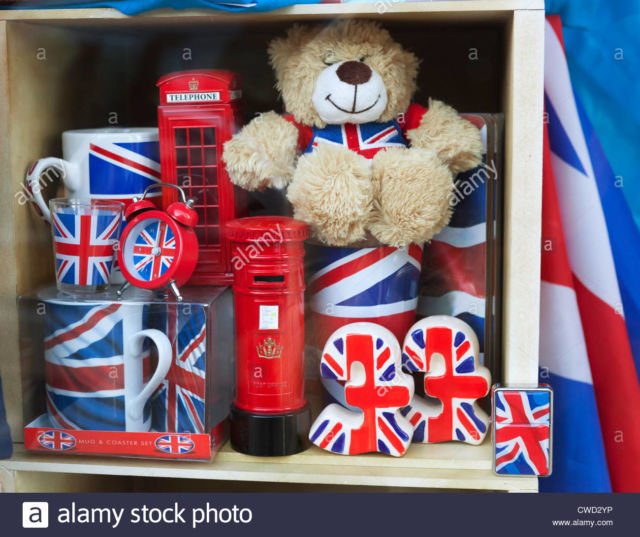 Dari A Sampai Z, Inilah Alasan Kenapa Kamu Harus Traveling ke Britain! 21 Union Jack Souvenirs