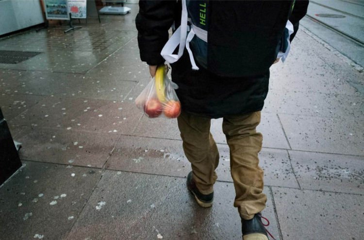 15 Karya Street Photography yang Keren Banget. Saking Kerennya Malah Kaya Editan