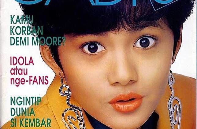Coba Tebak, Siapa Selebritas yang Ada di Sampul Majalah Lawas ini? Eksisnya Sejak Zaman Bahela!