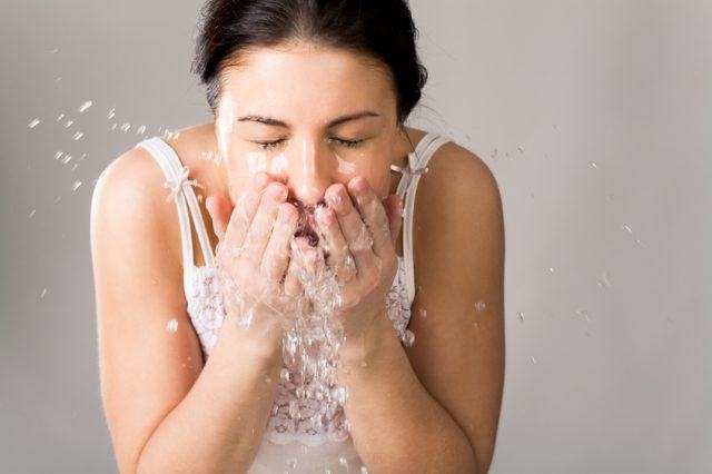 Rahasia Cuci Muka Ala Wanita Jepang yang Bikin Wajahnya Tampak Muda