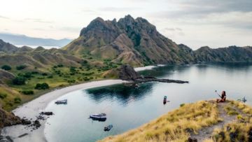 Pulau Padar, Salah Satu Pulau Paling Instagramable di Indonesia. Begini Potret Pesonanya yang Tiada Tara!