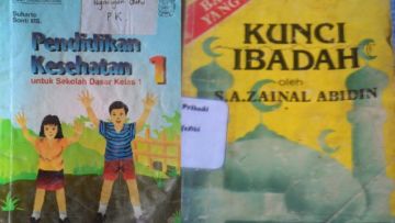 Bikin Kangen, ini 15 Buku yang Menemani Kita Saat Kecil dan Sekolah Dulu. Masih Ingat Nggak Kamu?