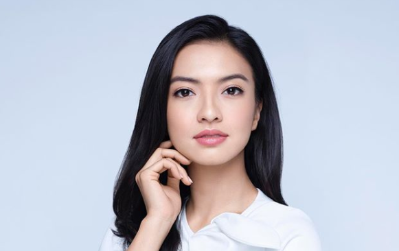 5 Jenis Make Up untuk Bertemu Gebetan. Alih-alih Bikin Ilfil, Malah Bisa di Halalin!
