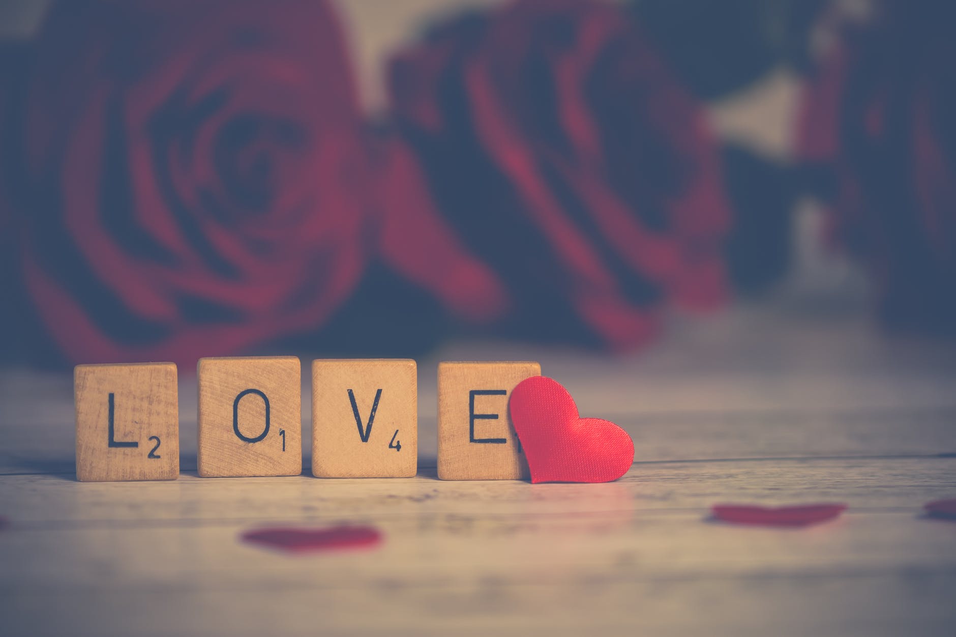 5 Tips Hubungan Sehat Bagi Kamu Para Pelaku LDR!