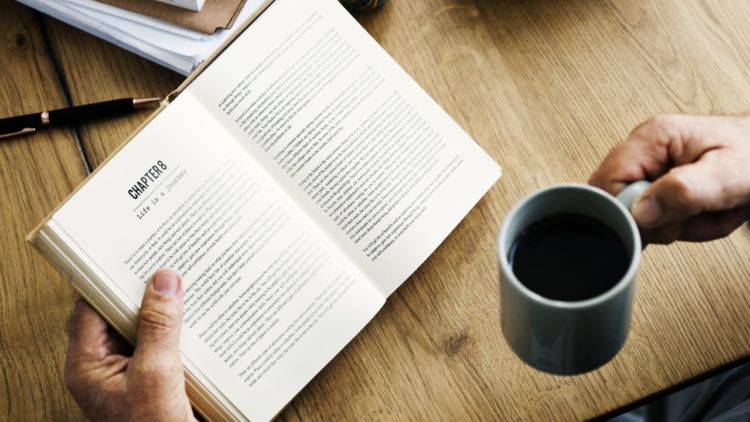 Membaca Buku dapat Meningkatkan Cara Berpikir Seseorang