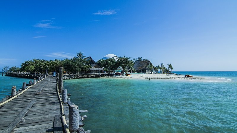 Mau Berlibur ke Pantai? Kamu Wajib Perhatikan 5 Hal Ini, Biar Liburan Makin Seru!