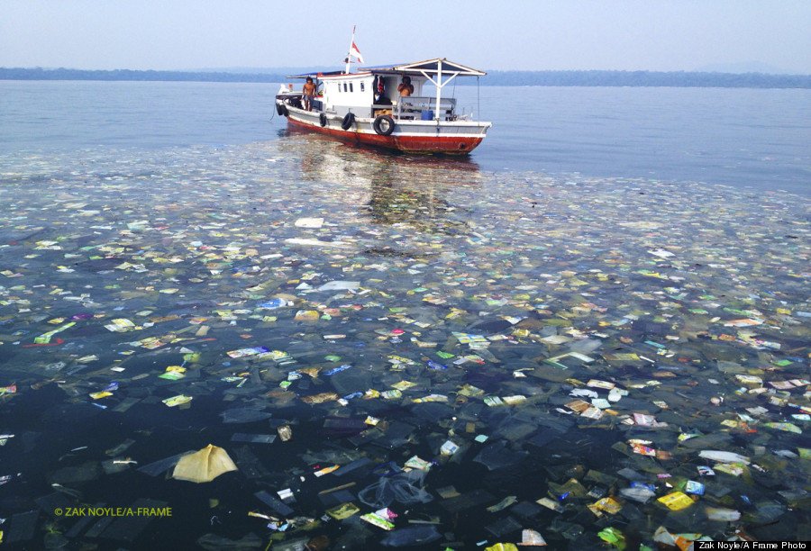 Sampah Plastik yang Tak Berujung