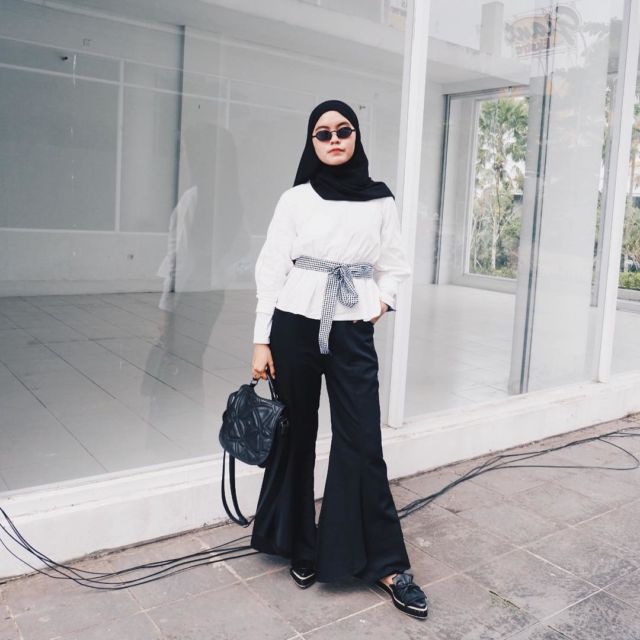 monochrome