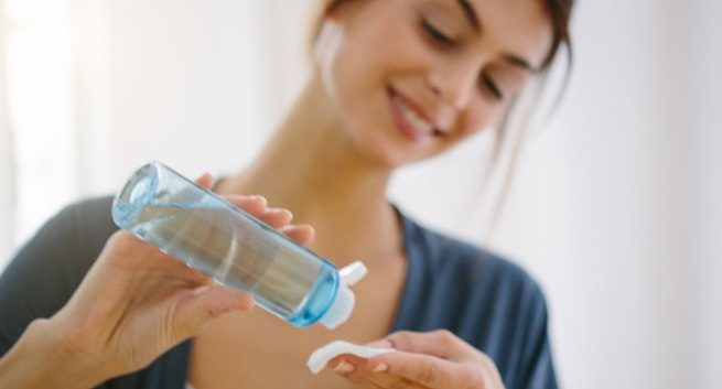 10 Produk Kecantikan yang Aneh dan Bikin Penasaran. Dari Pensil yang Menyulam Hingga Masker Berbusa