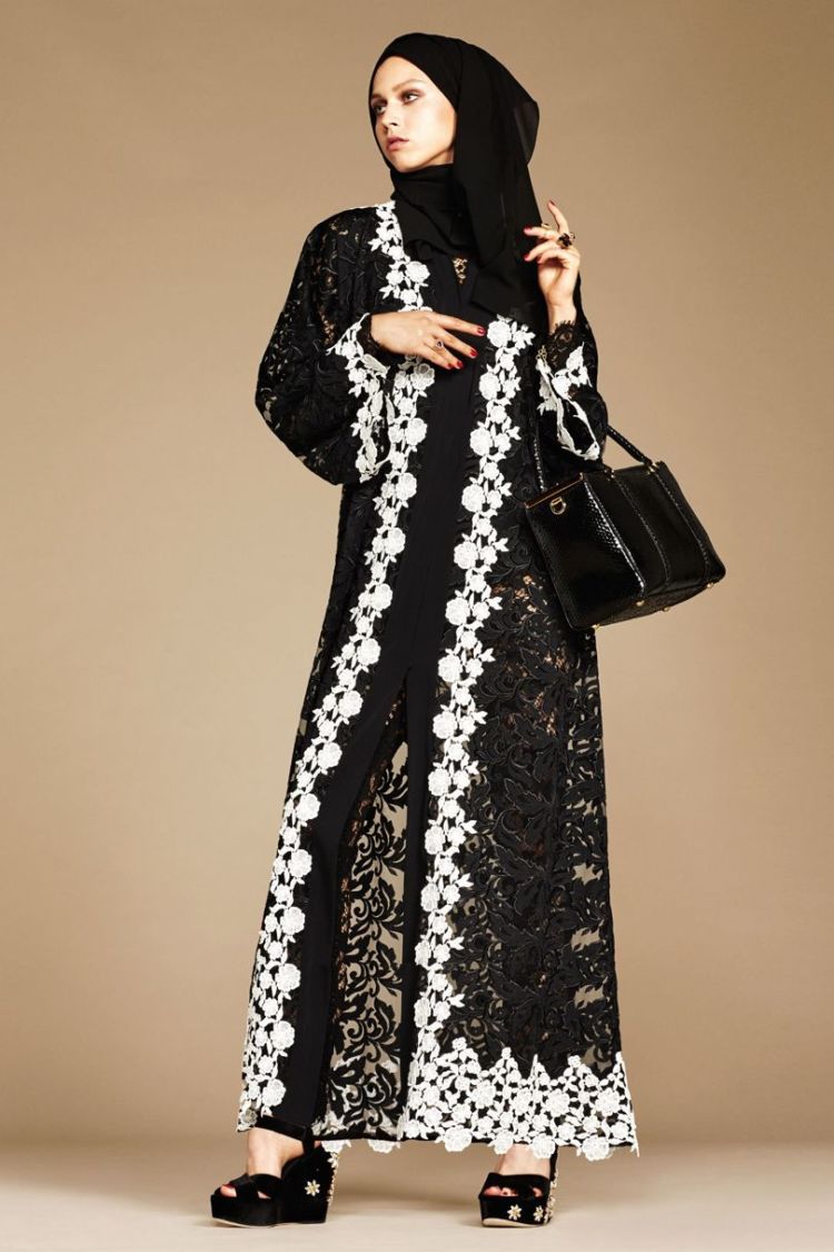 13+ Inspirasi Busana Abaya Buat Idul Fitri dari Rumah Mode Kenamaan, Dolce & Gabbana