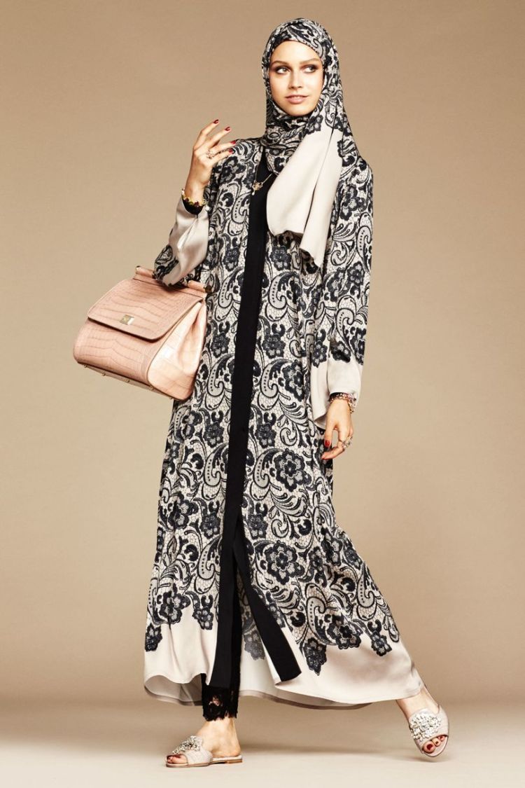 13+ Inspirasi Busana Abaya Buat Idul Fitri dari Rumah Mode Kenamaan, Dolce & Gabbana